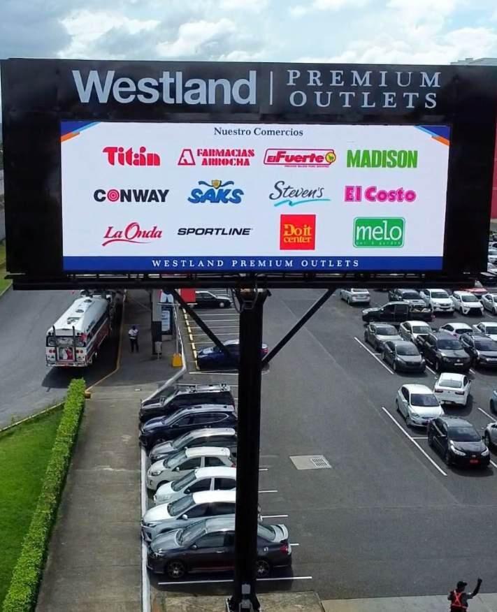 Gran Pantalla digital disponible para pauta publicitaria en Westland, Panamá.